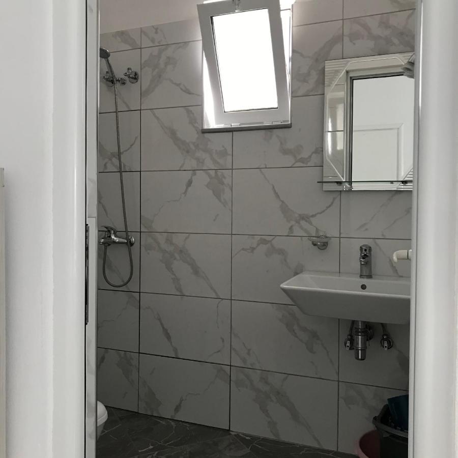 Seahorse Hotel Ksamil Kültér fotó