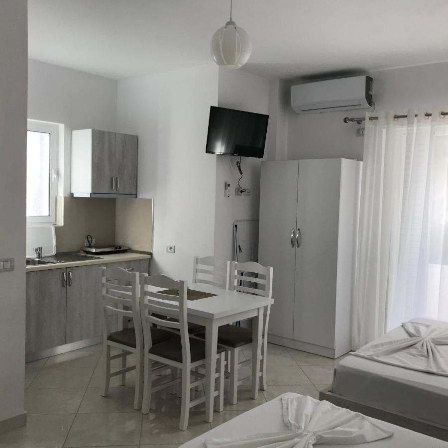 Seahorse Hotel Ksamil Kültér fotó