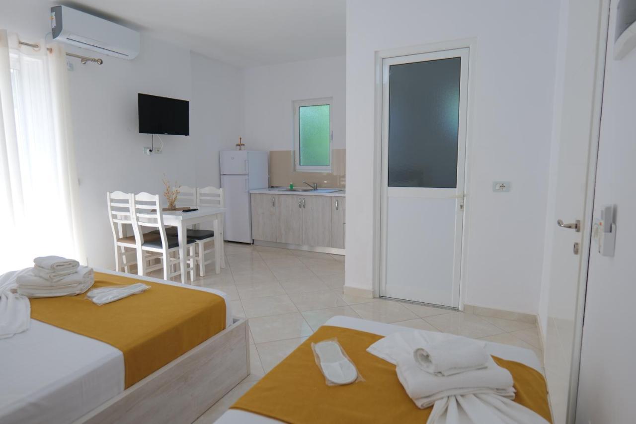 Seahorse Hotel Ksamil Kültér fotó