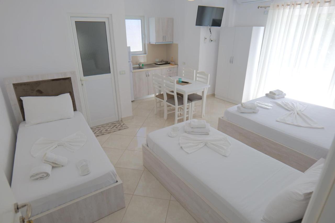 Seahorse Hotel Ksamil Kültér fotó